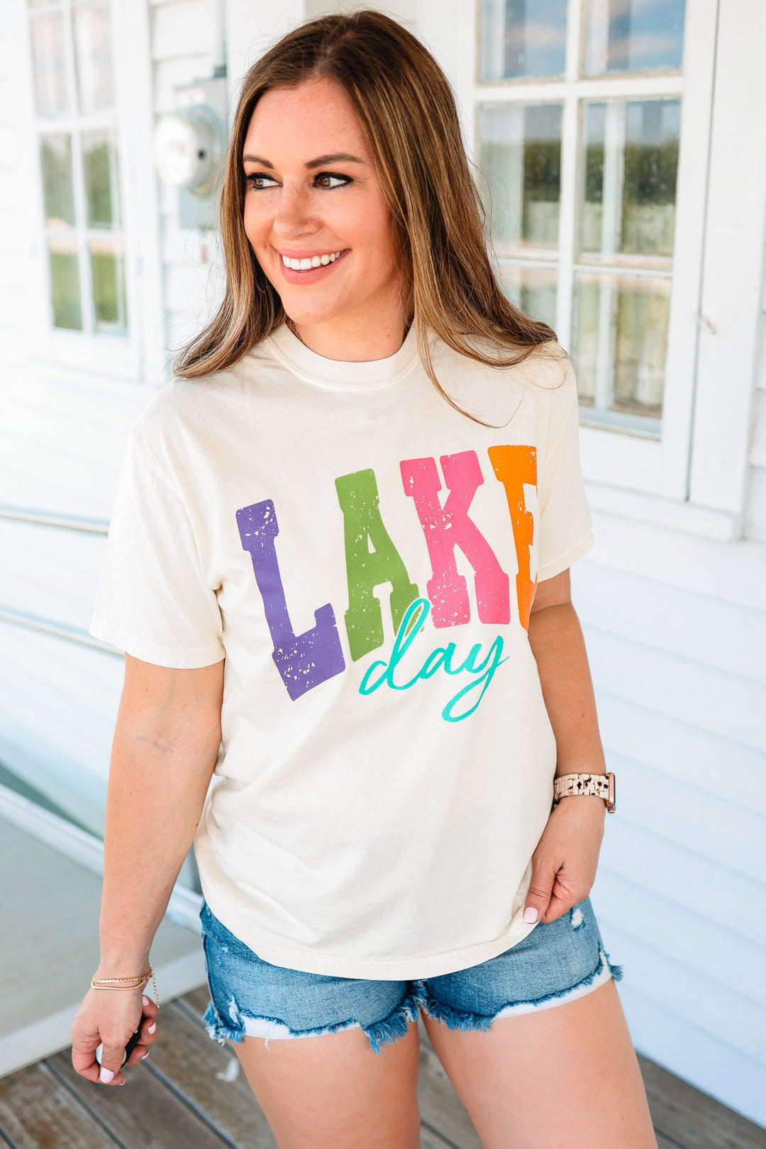 Lake Day Graphic Tee - Ivory