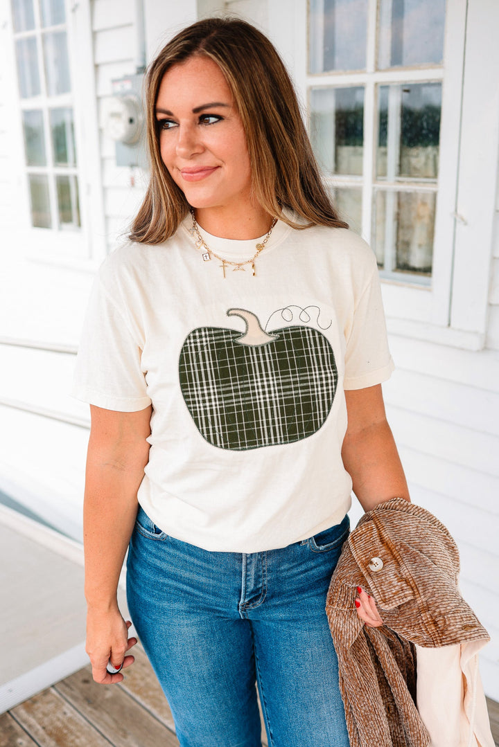 Green Plaid Appliqué Pumpkin Graphic Tee - Ivory