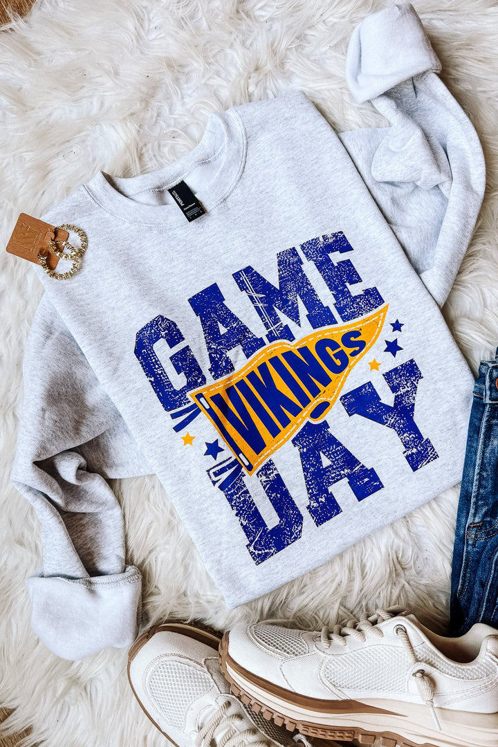Game Day Vikings Pennant Graphic Crewneck Sweatshirt - Ash Grey