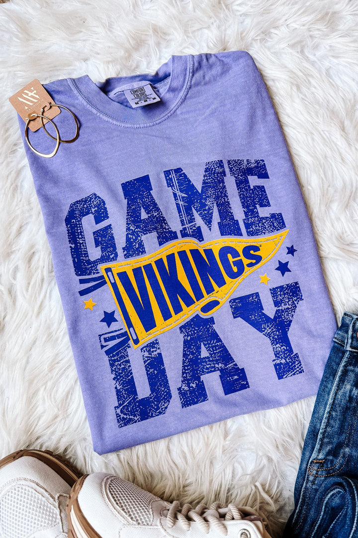 Game Day Vikings Pennant Graphic Tee - Violet