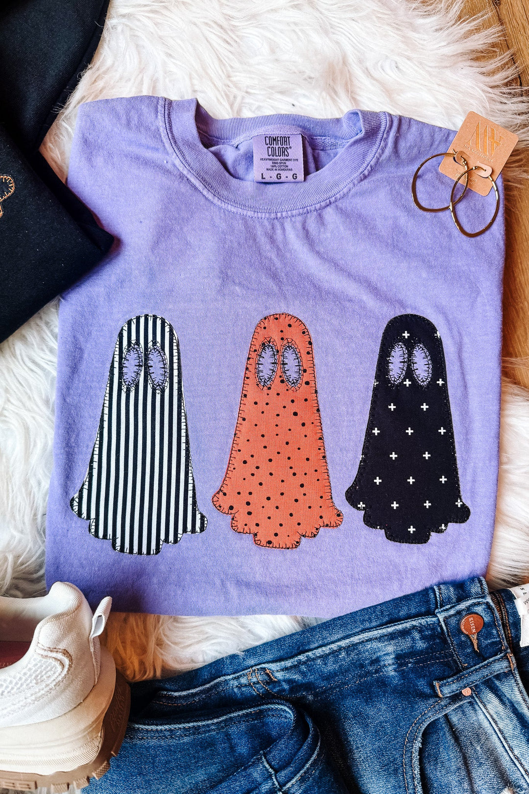 3 Spooky Ghosts Appliqué Graphic Tee - Violet