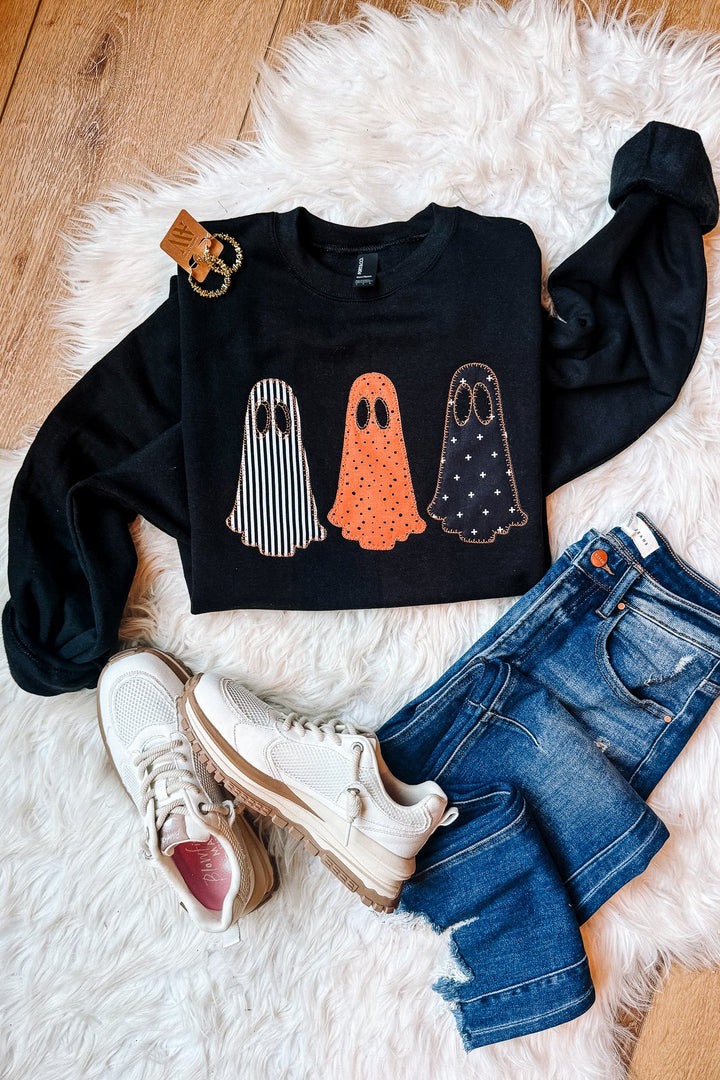 3 Spooky Ghosts Appliqué Embroidered Sweatshirt - Black