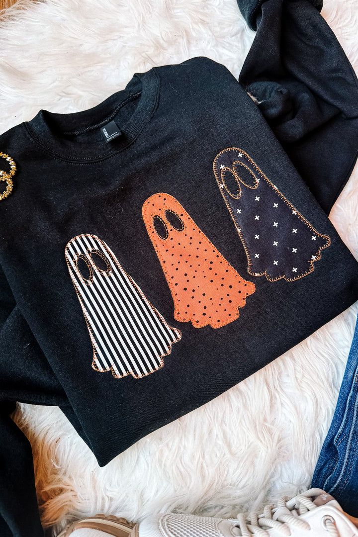 3 Spooky Ghosts Appliqué Embroidered Sweatshirt - Black