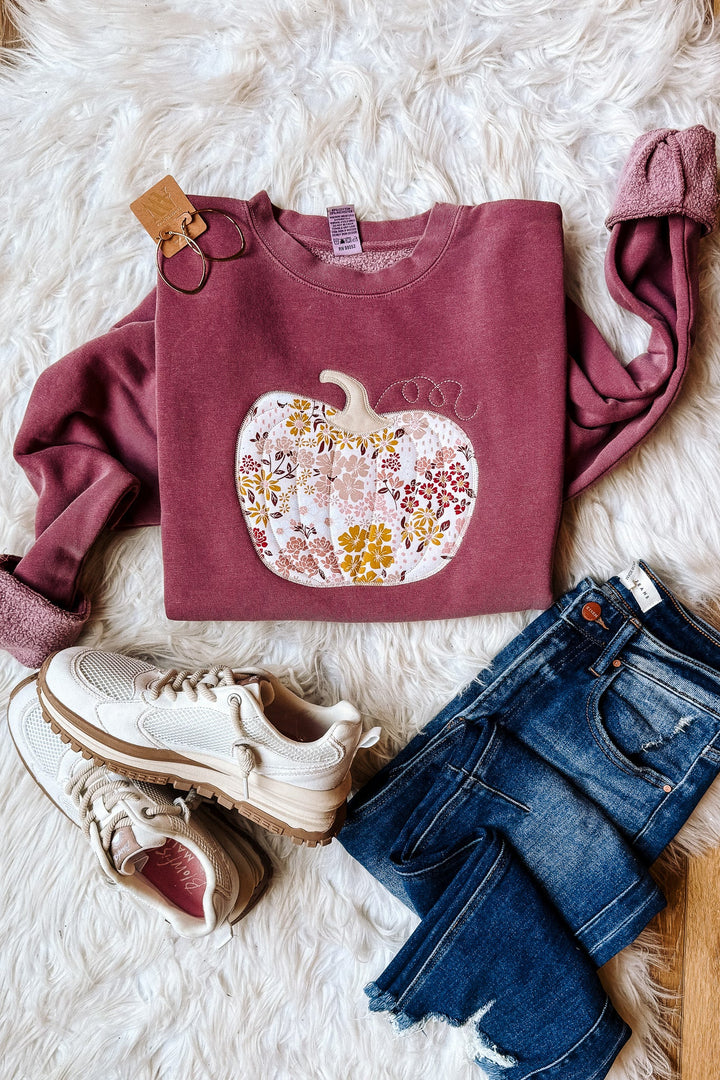 Fall Floral Appliqué Pumpkin Sweatshirt - Pigment Maroon
